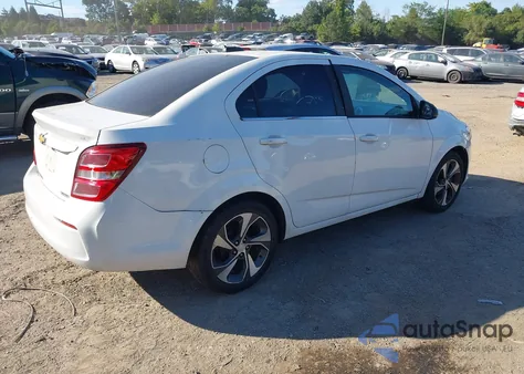 2017 Chevrolet Sonic Premier Auto из США, поврежденный, VIN 1G1JF5SB8H4100973